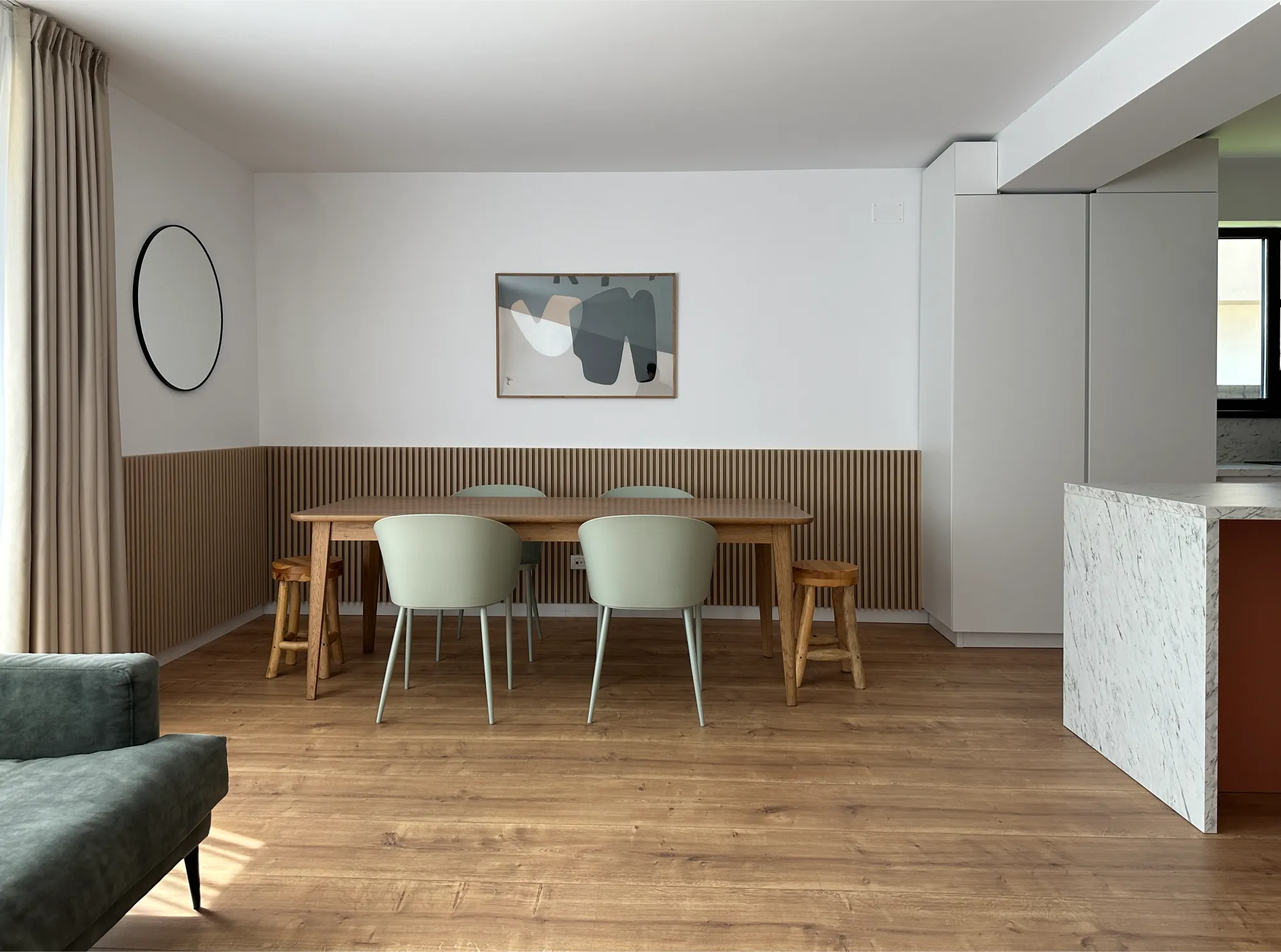 Apartament modern – mobilier la comandă și amenajare unitară